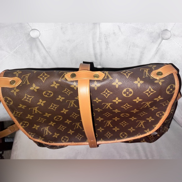 Louis Vuitton Monogram 35 Saumur